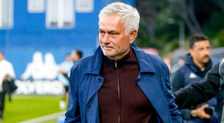 Real Madrid, Jose Mourinho'yu resmen açıkladı!