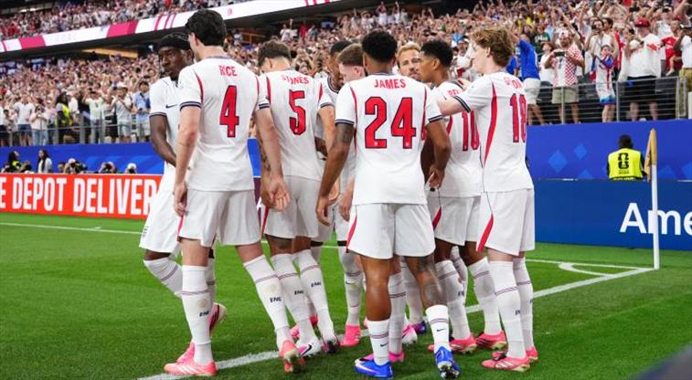 İngiltere'den görkemli başlangıç! Hırvatistan'a karşı gol şov
