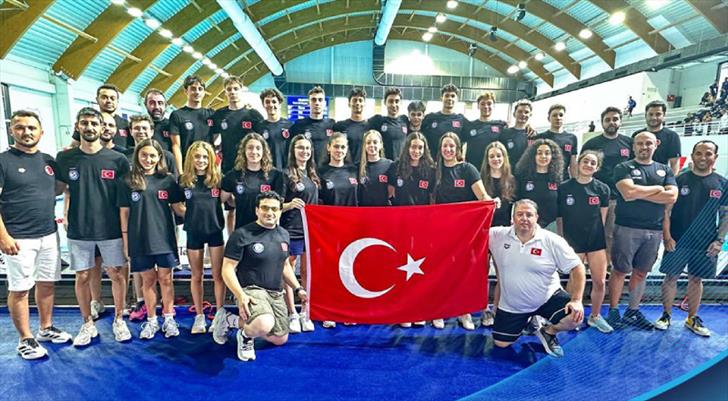 Milli yüzücülerden harika performans! 16 madalya birden