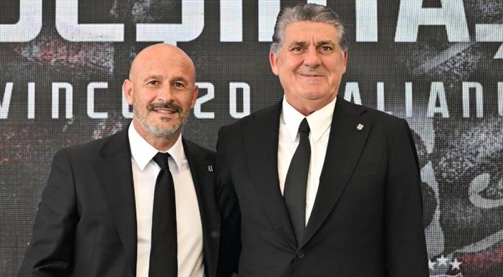Beşiktaş'ın dünyaca ünlü forvet için yaptığı teklifi duyurdular!
