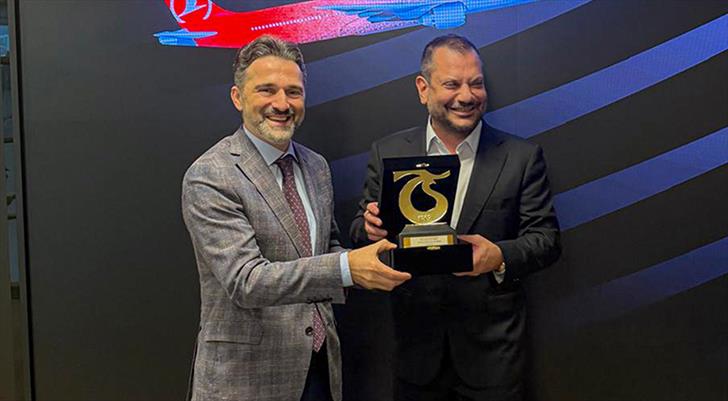 Ertuğrul Doğan'dan THY'ye ziyaret