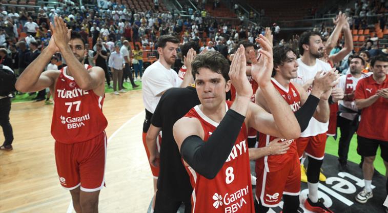 Lider 12 Dev Adam, İsviçre'yi ağırlayacak!