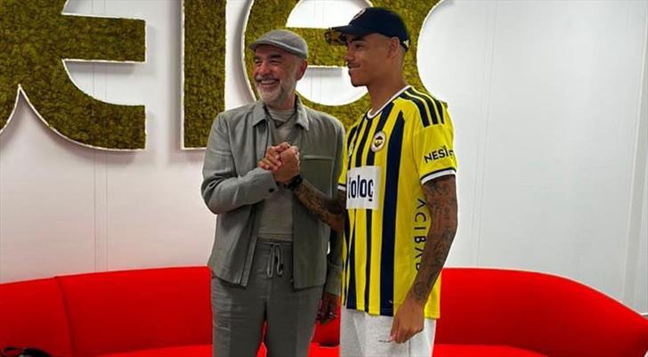 Mason Greenwood formayı giydi! İşte ilk fotoğraf...