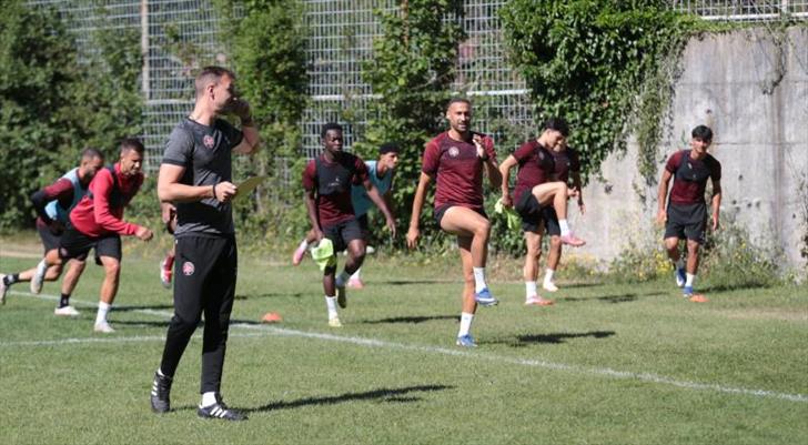 "Hedefimiz tekrar Trendyol Süper Lig'e çıkmak"