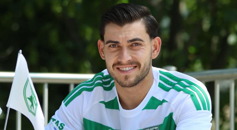 Muğlaspor'dan orta sahaya takviye!
