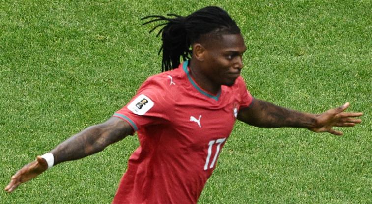 Fenerbahçe ile Galatasaray, Rafael Leao için devrede! Milan'ın şartları...