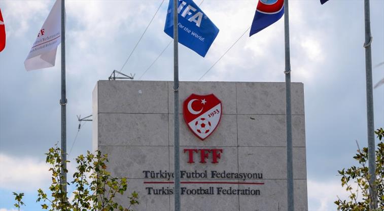 TFF'den Şampiyonlar Ligi'nde turlayan Fenerbahçe'ye tebrik!