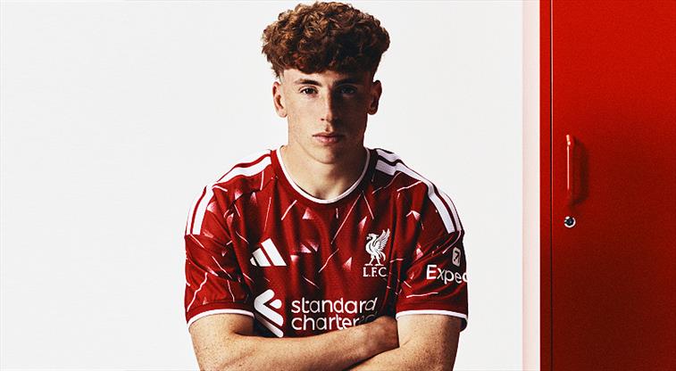 Liverpool 40 milyon Euro'luk transferi resmen duyurdu