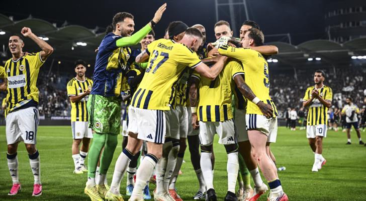 Fenerbahçe'nin Lyon maçı kadrosu UEFA'ya bildirildi