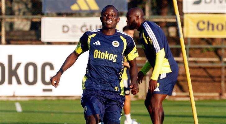 Fenerbahçe'de hazırlıklar devam ediyor!