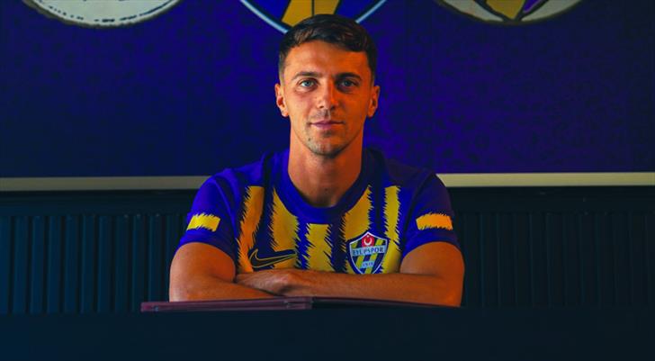 Eyüpspor, İtalyan futbolcu Simone Giordano'yu kadrosuna kattı