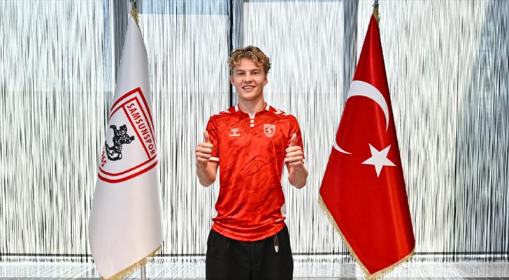 "Türkiye'de kendimi kanıtlamak istiyorum"