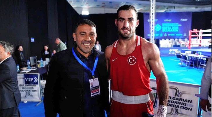 Milli boksör Emrah Yaşar, Avrupa şampiyonu oldu!