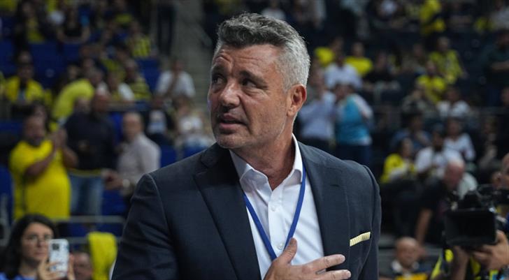 Fenerbahçe'de Sadettin Saran yönetimi ibra edildi