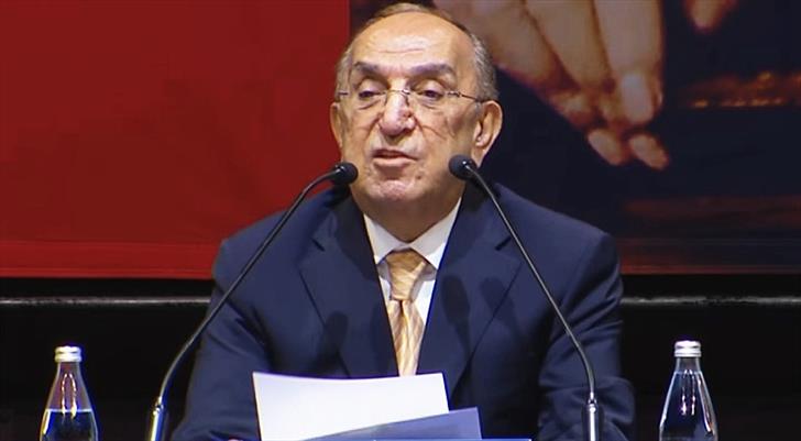 Nihat Özbağı: "Bu projenin bedelini ben karşılayacağım"
